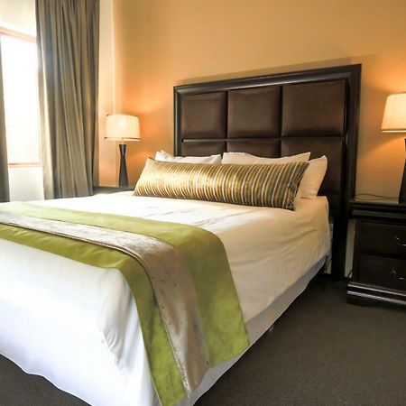 Westay Timessquare Apartments ساندتون المظهر الخارجي الصورة